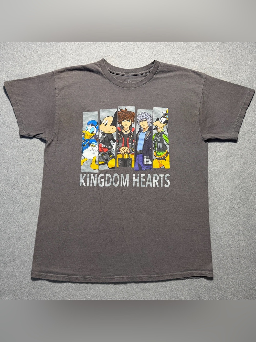 Disney Kingdom Hearts III T-Shirt Men’s Large Gray Sora Mickey Donald Tee